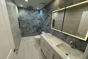 7 Mercadante Pl, Glen Cove, NY 11542 - Photo 6