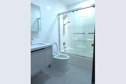 2096 Randall Avenue, Bronx, NY 10473 - Photo 4