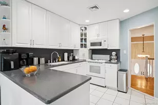 2794 Judith Dr, Bellmore, NY 11710 - Photo 10