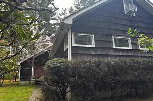 90 Hillside Rd, Barryville, NY 12719 - Photo 2