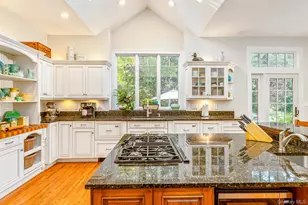 7 Shipyard Ln, Setauket, NY 11733 - Photo 18