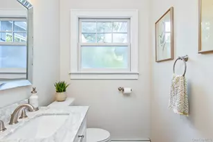 7 Shipyard Ln, Setauket, NY 11733 - Photo 20