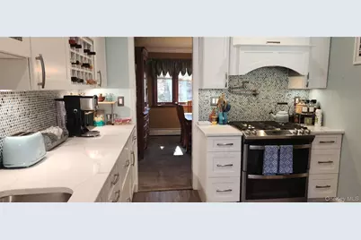 1567 Grundy Avenue, Holbrook, NY 11741 - Photo 6