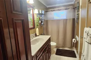 1567 Grundy Ave, Holbrook, NY 11741 - Photo 10