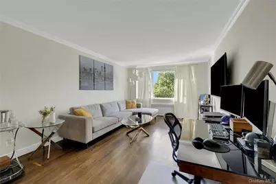 30 N Broadway #5E, White Plains, NY 10601 - Photo 4