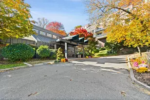2 Fountain Ln, Scarsdale, NY 10583 - Photo 30