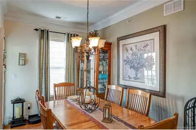 636 Saxton Court #636, Central Islip, NY 11722 - Photo 8