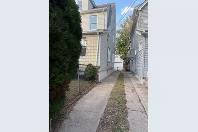 21511 111th Road, Queens Village, NY 11429 - Photo 6