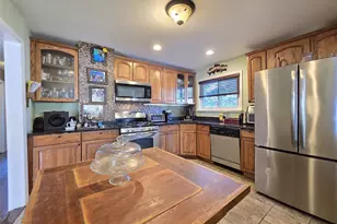 35 Van Buren Ave, Centereach, NY 11720 - Photo 4