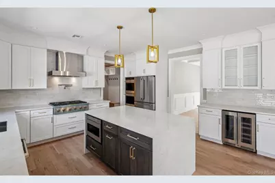 2239 Henry Street, North Bellmore, NY 11710 - Photo 4