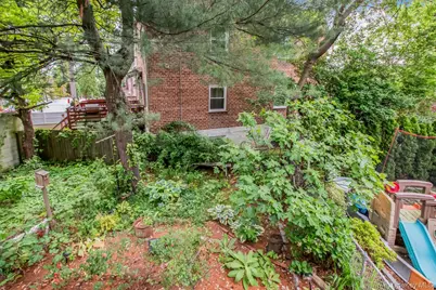 88 Parkway North, Yonkers, NY 10704 - Photo 18