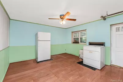 88 Parkway North, Yonkers, NY 10704 - Photo 14