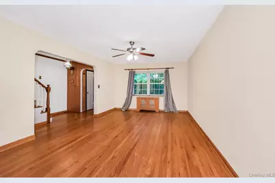 88 Parkway North, Yonkers, NY 10704 - Photo 4