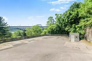 2287 Johnson Ave, Bronx, NY 10463 - Photo 12