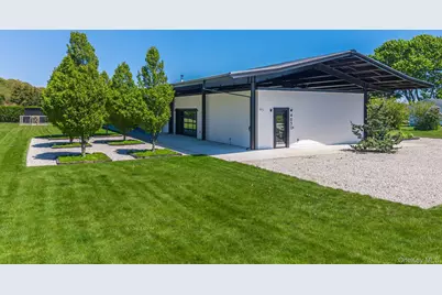 4630 Youngs Avenue, Southold, NY 11971 - Photo 2