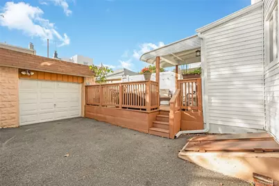 6422 72nd Street, Middle Village, NY 11379 - Photo 22