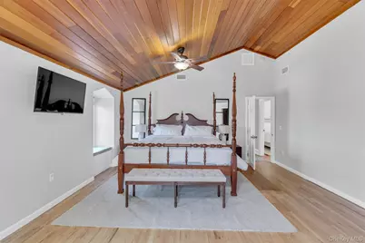 345 Colonial Road, Southold, NY 11971 - Photo 22
