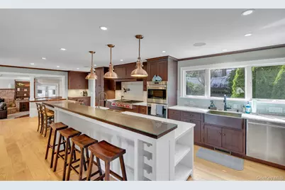 345 Colonial Road, Southold, NY 11971 - Photo 12