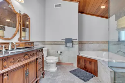 345 Colonial Road, Southold, NY 11971 - Photo 24