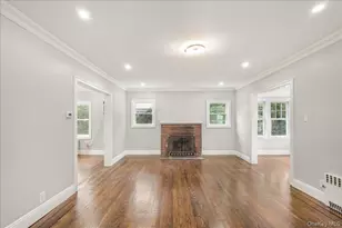 327 N Forest Ave, Rockville Centre, NY 11570 - Photo 6