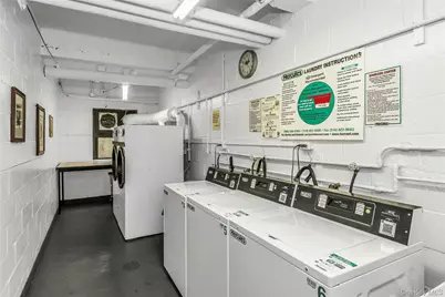 15 Hill Park Ave Avenue #1C, Great Neck, NY 11021 - Photo 26