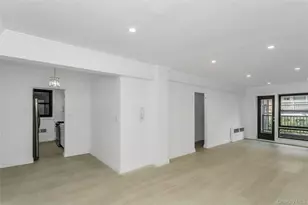 15 Hill Park Ave Ave, Great Neck, NY 11021 - Photo 8