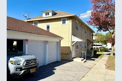 179 Chatterton Avenue, White Plains, NY 10606 - Photo 8