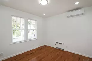 115 N Corona Ave, Valley Stream, NY 11580 - Photo 16