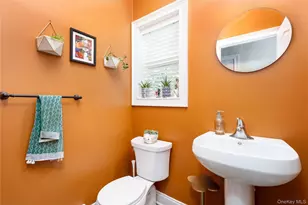 108 Calverton Ct, Wading River, NY 11792 - Photo 14