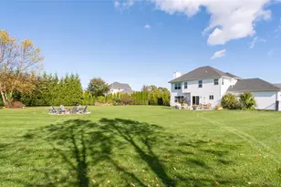 108 Calverton Ct, Wading River, NY 11792 - Photo 30