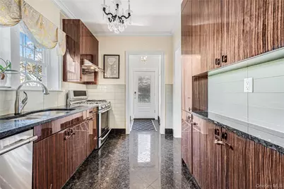 32-15 Murray Lane, Flushing, NY 11354 - Photo 8