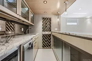 32-15 Murray Ln, Flushing, NY 11354 - Photo 20