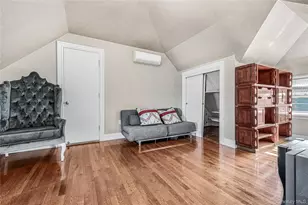 32-15 Murray Ln, Flushing, NY 11354 - Photo 16