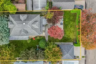 32-15 Murray Ln, Flushing, NY 11354 - Photo 28