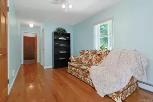 49 Nanny Hagen Rd, Thornwood, NY 10594 - Photo 8