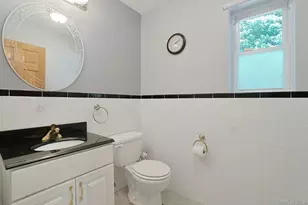 49 Nanny Hagen Rd, Thornwood, NY 10594 - Photo 18