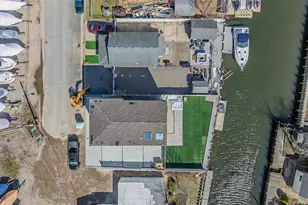 33 Dock Dr, Freeport, NY 11520 - Photo 44