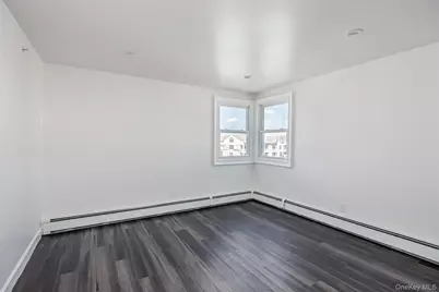 33 Dock Drive, Freeport, NY 11520 - Photo 8