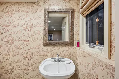 7 Judith Street, Plainview, NY 11803 - Photo 22