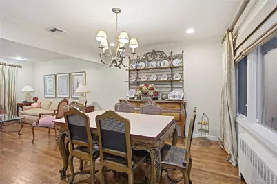 7 Judith Street, Plainview, NY 11803 - Photo 14