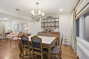 7 Judith St, Plainview, NY 11803 - Photo 14