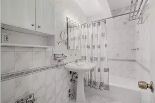620 W 239th St, Bronx, NY 10463 - Photo 14