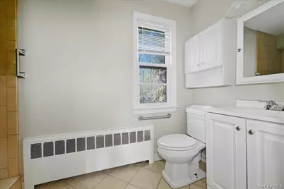 84 2nd Street #80, Mineola, NY 11501 - Photo 8