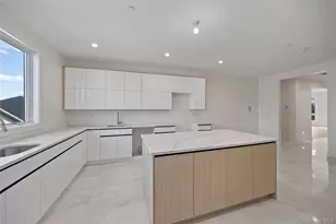 352 Blauvelt Rd, Monsey, NY 10952 - Photo 8