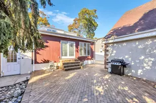 149 Foster Ave, Valley Stream, NY 11580 - Photo 38