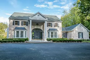 735 Remsens Ln, Upper Brookville, NY 11771 - Photo 2