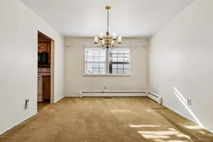 13 Wedgewood Dr, Goshen, NY 10924 - Photo 6