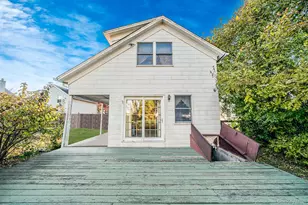 51 Cedar Ave, Patchogue, NY 11772 - Photo 2