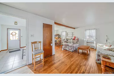 51 Cedar Avenue, Patchogue, NY 11772 - Photo 6