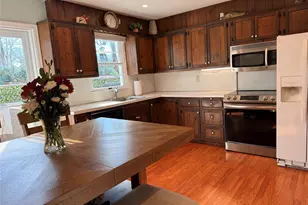 10 Armell St, Huntington Station, NY 11746 - Photo 8